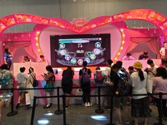 -东浩兰生上海世博展览馆