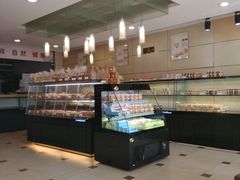 面包甜点陈列柜-甜星Star面包生日蛋糕(北坦店)