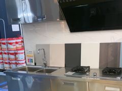 -百安居装修建材卖场(泰然店)