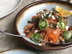 三文鱼沙拉-RAC BAR(安福路店)