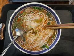 -云阿蛮云南生烫牛肉米线(奉贤路店)