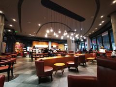 大堂-星巴克(延吉百利城店)