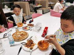 -KIDults童伴儿亲子餐厅(达美中心广场店)