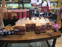 -TOUCH泰奇(奉贤宝龙城市广场店)