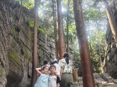 -梭布垭石林景区