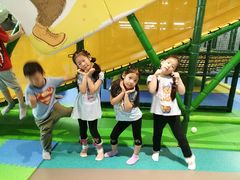 -蒙特利亲子乐园