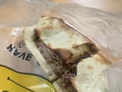 -宝光熏肉鞋底火烧(新街口店)
