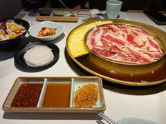 -猪啊牛呀羊啊铜盘烤肉(正大广场店)