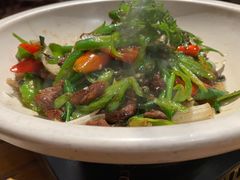 -老滇山寨•云南特色菜•地方菜•民族风情歌舞表演(金碧店)