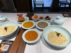 -裕兴记•蟹黄面馆(人民广场店)