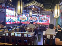 -川流不息·地道川菜·小龙虾(新松江路店)
