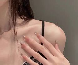 -CM.Nail美甲美睫