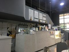 -ADO KAFE(大学城店)