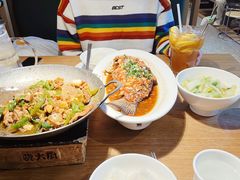 -费大厨辣椒炒肉(万家丽一店)