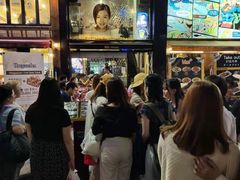 -BHC炸鸡(明洞总店)