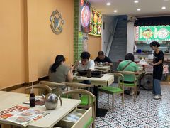 -何煲强·煲仔饭·啫啫煲顺德老字号(上下九店)