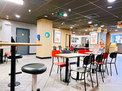 大堂-麦当劳(季平店)