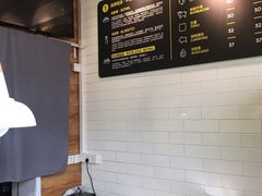 -油梨树AVOCADO TREE(顺义新国展店)