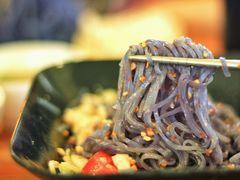 -蝶豆花蓝面条