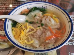 鲜肉馄饨-长人馄饨铺(解放街店)