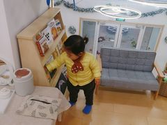 -蒙蒙狮蒙台梭利儿童之家
