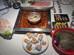 -二荆条·蜀鲜汇城市森林火锅