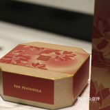 半岛月饼真的好吃,虽然没有加热奶黄流心