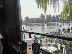 -东岸Cafe 爵士俱乐部