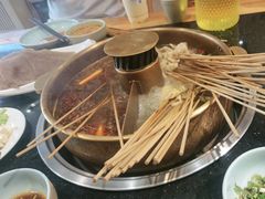 -明何记涮牛肚(品牌首店隋唐植物园南门古城路店)