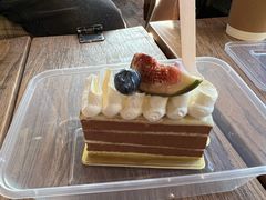 巧克力奶茶蛋糕-云端咖啡(山顶教堂店)