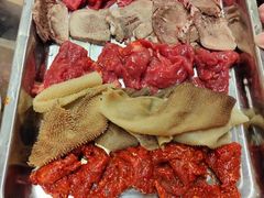 -金鼎雪山牦牛杂火锅(理县总店)