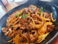 铁板孜然羊肉-关东小磨东北菜(上海长风大悦城店)
