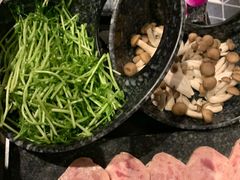 -哥老官重庆美蛙鱼头(宝山龙湖店)