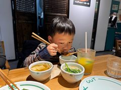 -一坐一忘云南菜(嘉里中心店)