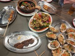 -千岛蚝高压锅生蚝·人参火锅(白云万达店)