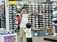 -迪卡侬(顺峰山店)