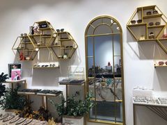 -肆兮眼镜·蔡司·徕卡战略合作店(大坪店)