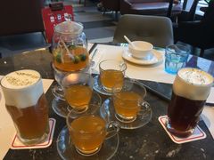 -港丽餐厅(高德置地店)