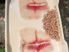 -老牌坊云南鱼豆花火锅(哈西万达店)