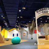 网红游乐园里来遛娃