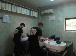 -心迪染发专门店