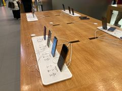 -Apple零售店(华贸购物中心店)