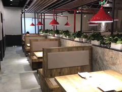 -叶派龙虾•招牌香辣蟹·海鲜(中海国际店)