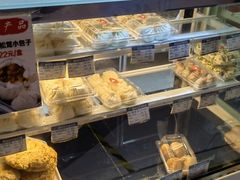 面包甜点陈列柜-白玉兰食品(甜云店)