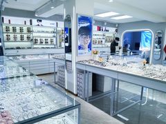 -潘多拉眼镜·蔡司依视路明月(潘家园店)