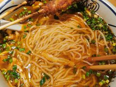 -陇上秦轩西安biangbiang面(朝龙汇店)