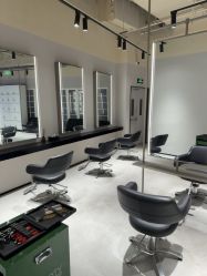 -Hair corner 香港发廊