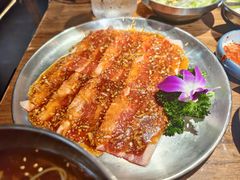 -明洞阿姨·韩式酱蟹烤肉·创意料理(三元桥店)