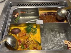 -海底捞火锅(新松江路生日主题店)