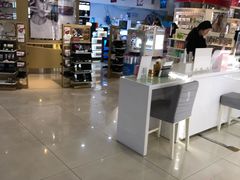 -国药中服免税(北京坊店)